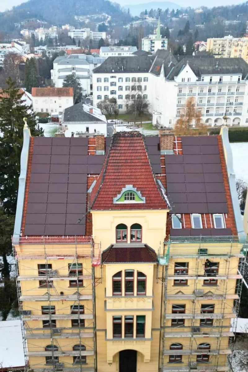 Graz Altstadt Rotes Photovoltaik Projekt Bild 3